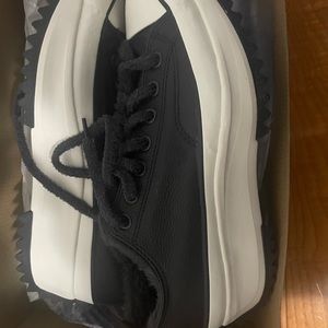 Converse Platform sneakers